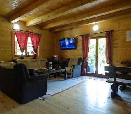 Feriehus House Of Peace At The Of The Pyramid Sun And Moon Visoko